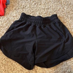 Lululemon Track that short 5”